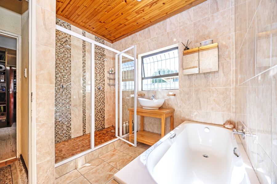 3 Bedroom Property for Sale in Windsor Park Estate Western Cape